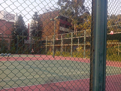 體育場(chǎng)圍欄